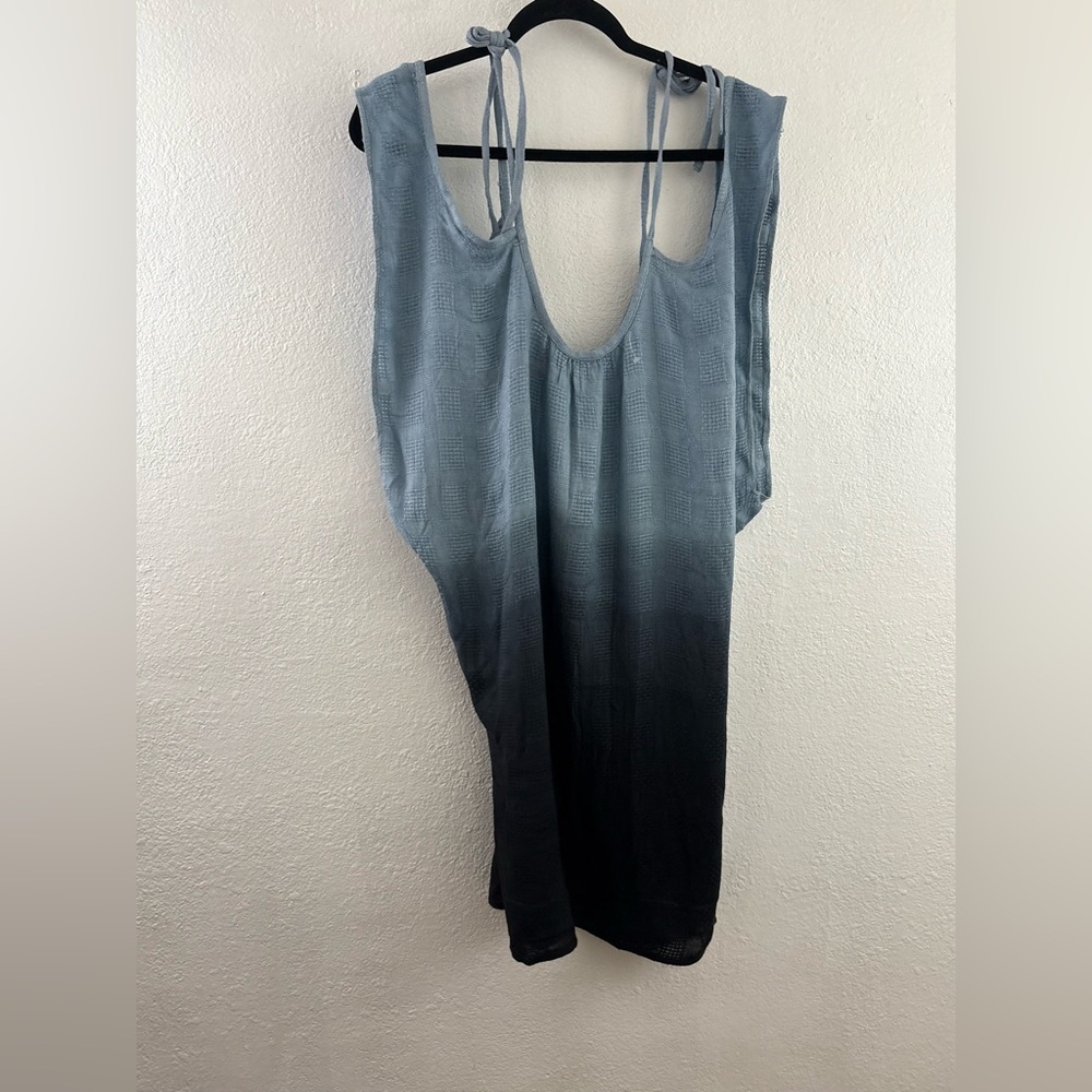 Tigerlily cold shoulder blue ombre knit dress size 6